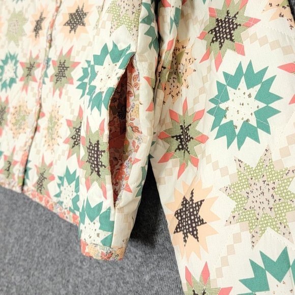 Universal Threads Quilted Button-Front Jacket Cream Star Quilt Print Siz… - Picture 5 of 9